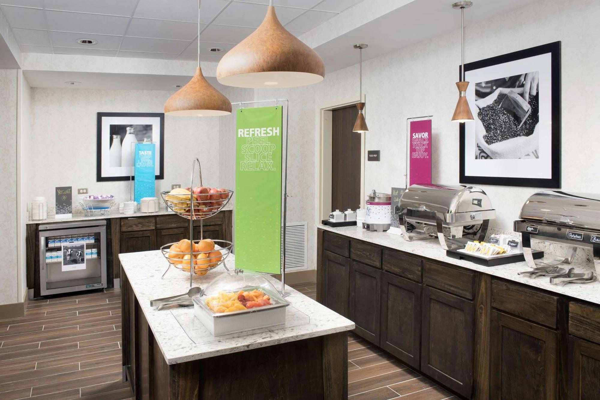 Hampton Inn & Suites San Antonio Lackland Afb Seaworld Екстериор снимка