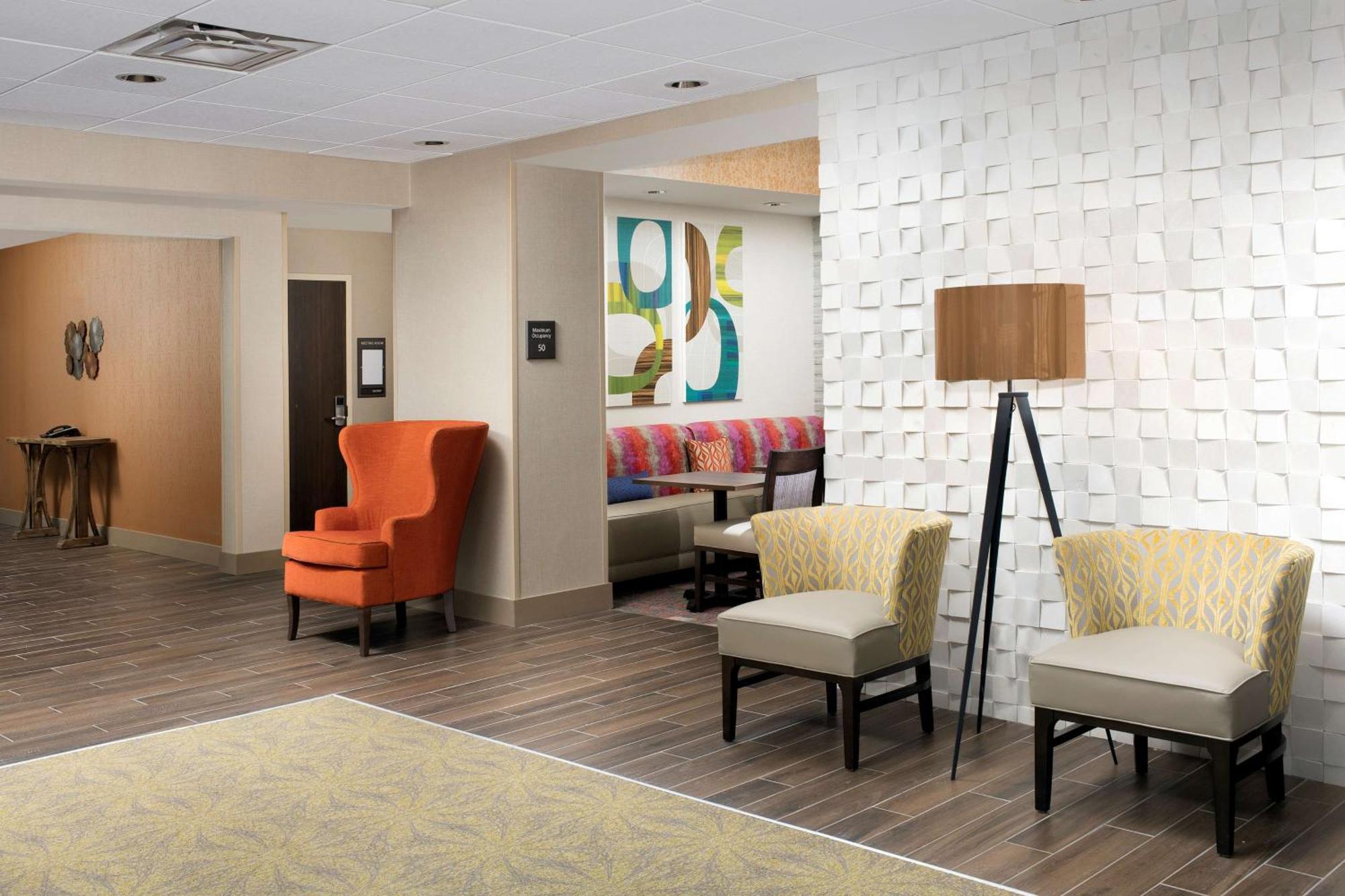 Hampton Inn & Suites San Antonio Lackland Afb Seaworld Екстериор снимка